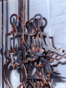 GALOPPO METAFISICO (PART.), 1990 - ACCIAIO E BRONZO h.240